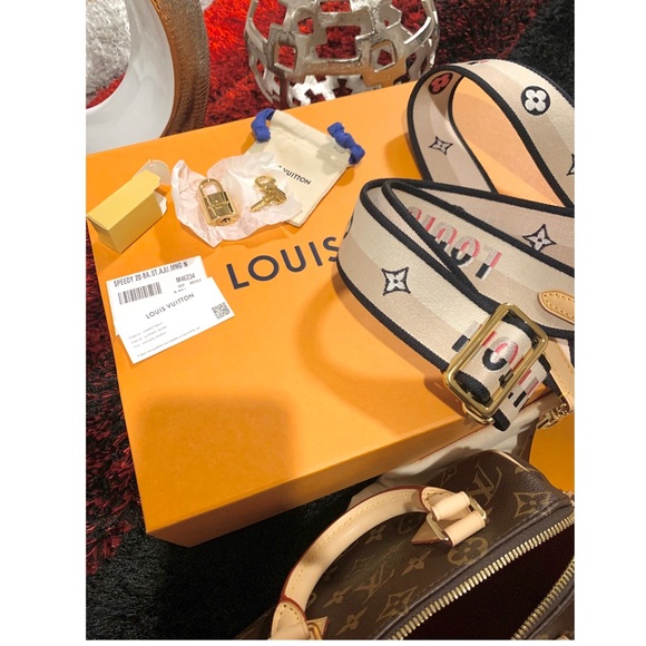 🆕💜Louis Vuitton ADJUSTABLE SPEEDY BANDOULIÈRE 20 Black Strap - Picture 16 of 17